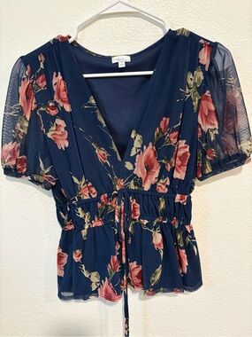 Madison & Berkeley Navy Floral V-Neck Tie-Waist Peplum Blouse